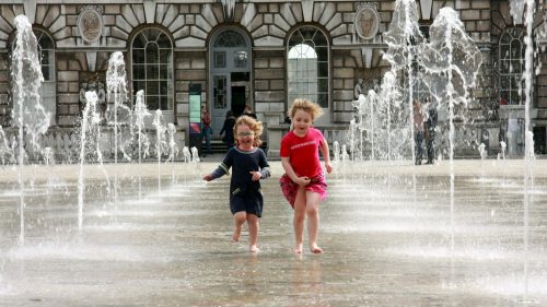 Walk in fountain controller